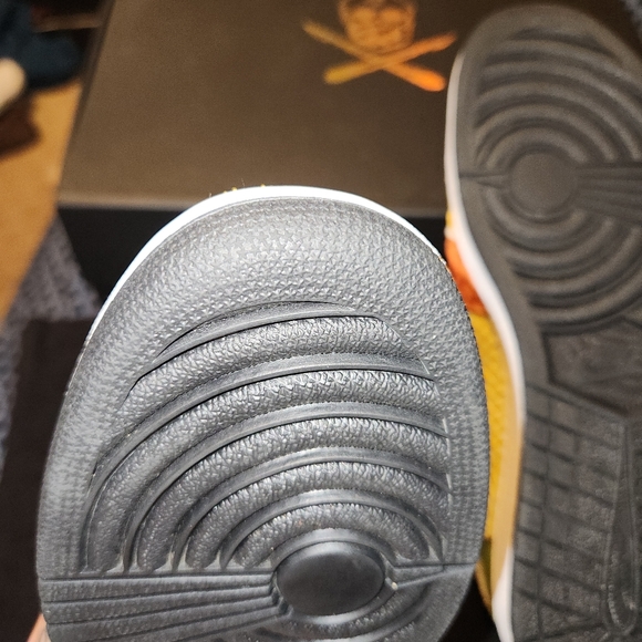 Shoe Surgeon air jordan 1 - Picture 3 of 10